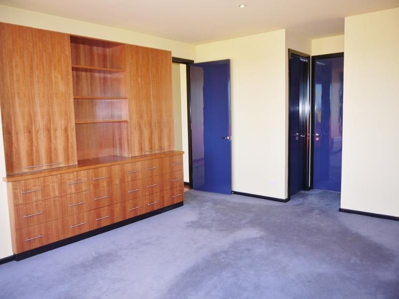 55 Chatsworth Quadrant, Templestowe Lower VIC 3107