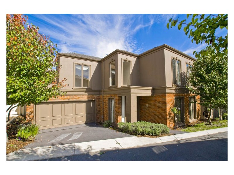 8 Innisfallen Avenue, Templestowe VIC 3106