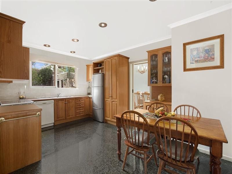 9 Benton Court, Doncaster VIC 3108