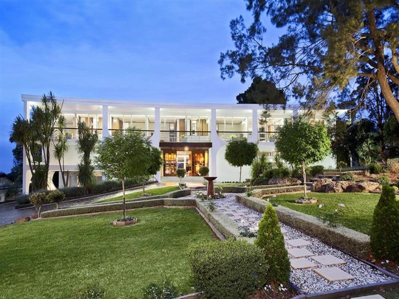 5 County Terrace, Templestowe VIC 3106