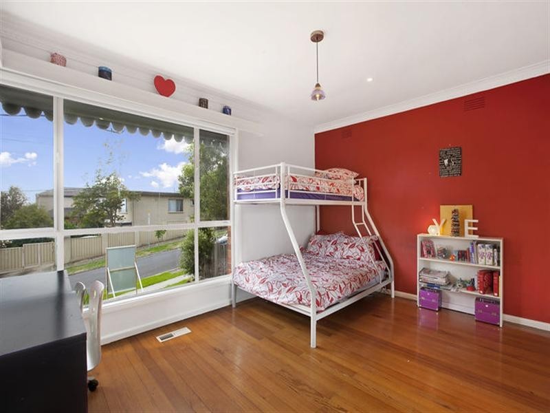 2 Bryson Grove, Templestowe Lower VIC 3107