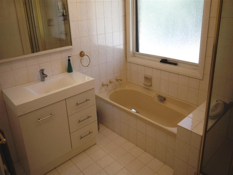 4/176 Ayr Street, Doncaster VIC 3108