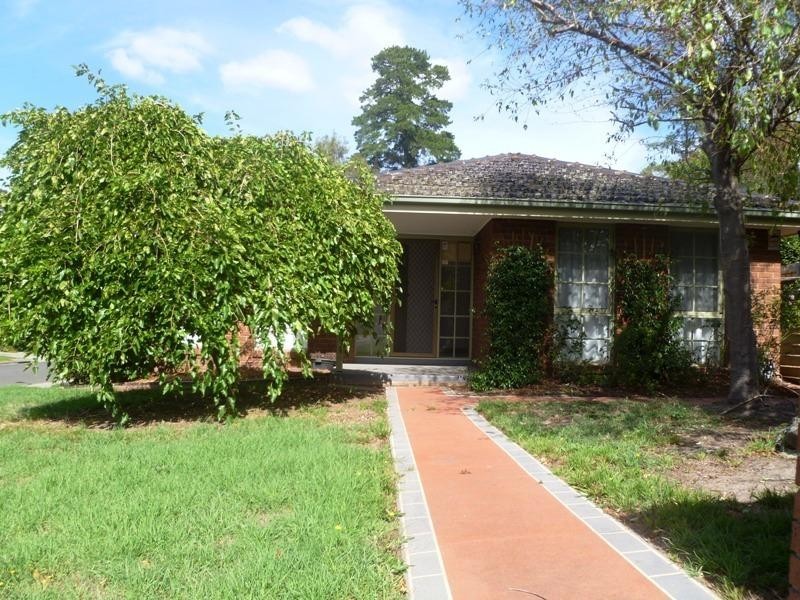68 Santa Rosa Boulevard, Doncaster East VIC 3109