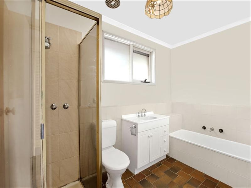 68 Santa Rosa Boulevard, Doncaster East VIC 3109