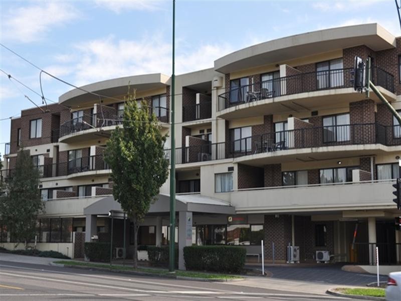 12/741-745 Whitehorse Road, Mont Albert VIC 3127