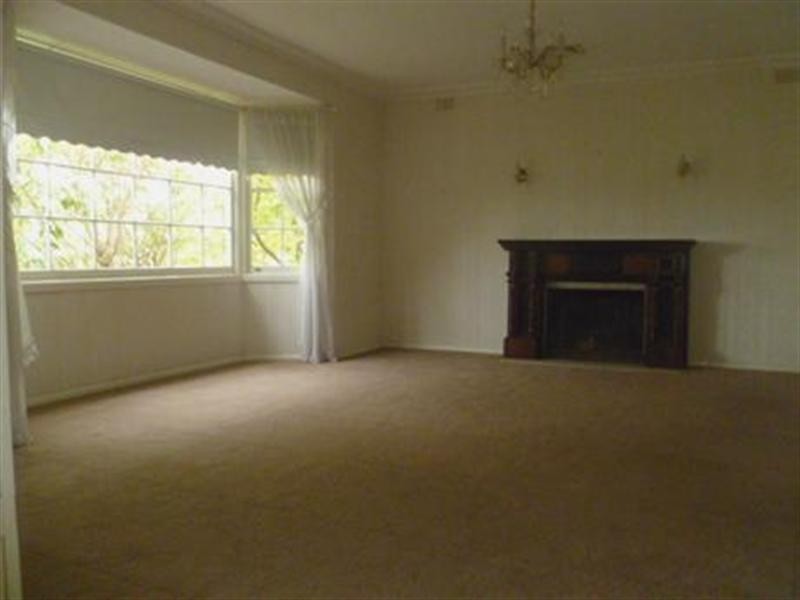 83 Leeds Street, Doncaster East VIC 3109