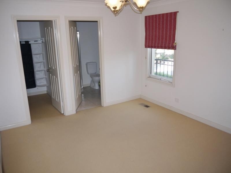 3/14 May Street, Doncaster East VIC 3109