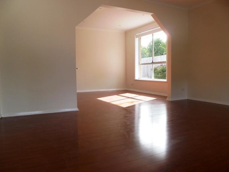 1/5 Elizabeth Street, Bulleen VIC 3105