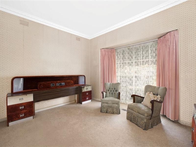 33 Robert Street, Bulleen VIC 3105