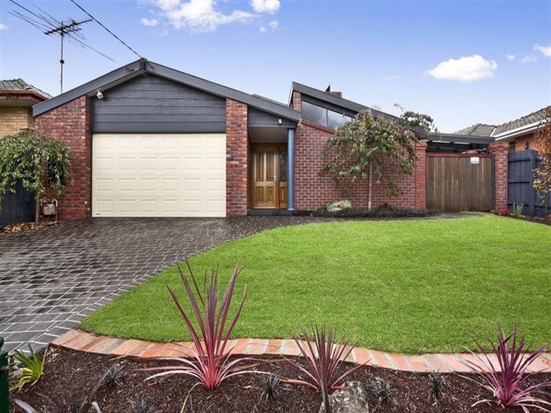 45 Furneaux Grove, Bulleen VIC 3105
