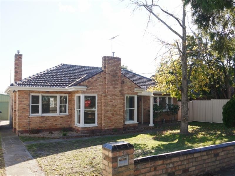 200 Surrey Road, Blackburn VIC 3130