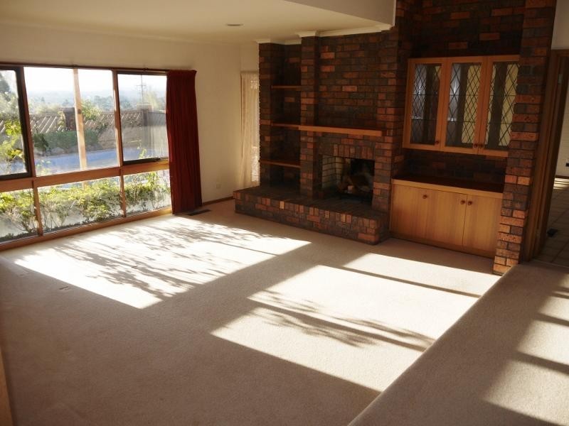 1 Ramsay Close, Doncaster East VIC 3109