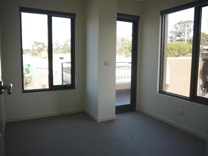 9/143 Parker Street, Templestowe VIC 3106