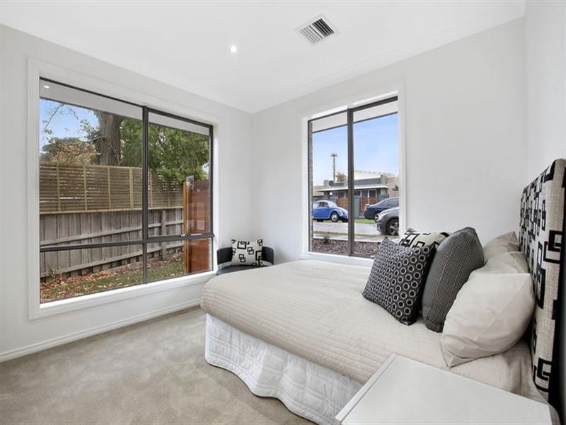 80 McKean Street, Box Hill North VIC 3129
