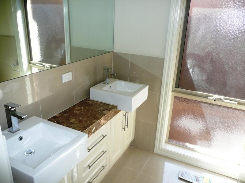 4/15 Browning Drive, Doncaster East VIC 3109