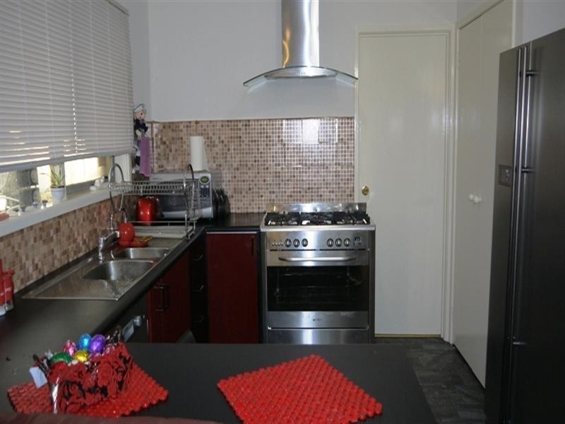 22 Cameron Road, Croydon VIC 3136