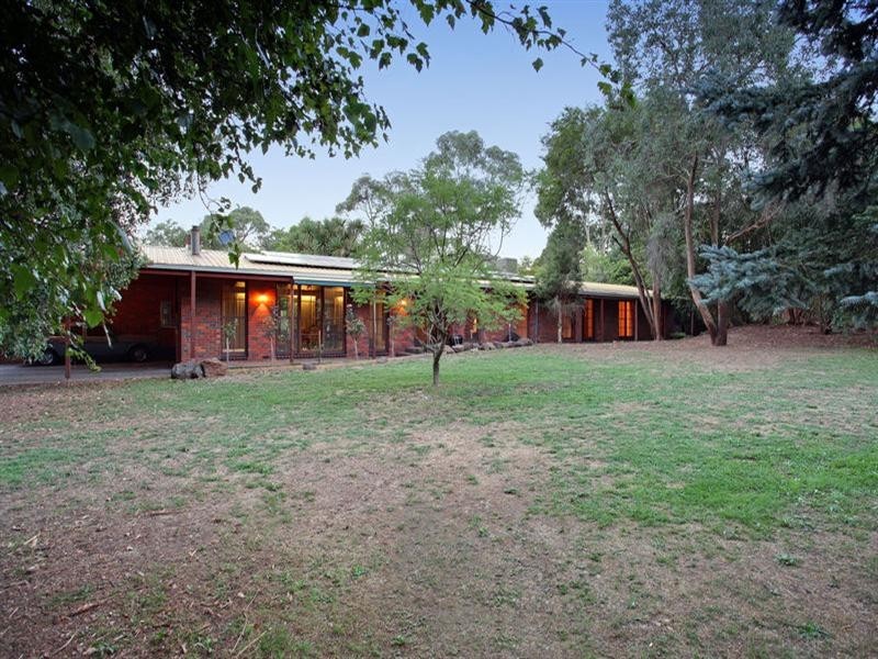 23-25 Williams Road, Park Orchards VIC 3114