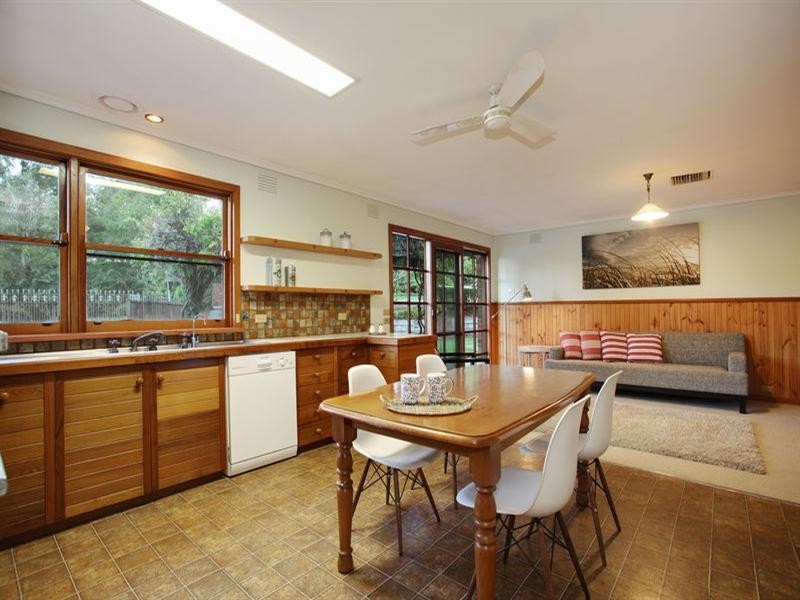 23-25 Williams Road, Park Orchards VIC 3114