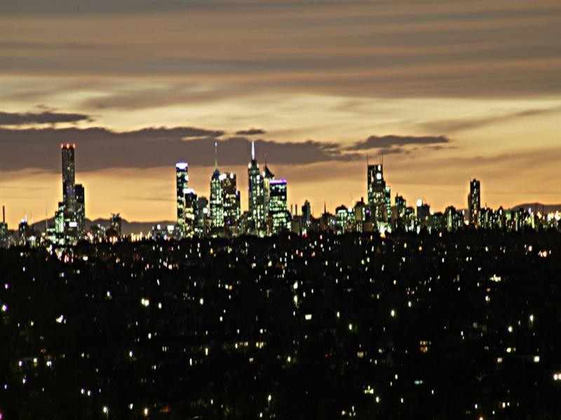 7002/2 Sovereign Point Court, Doncaster VIC 3108