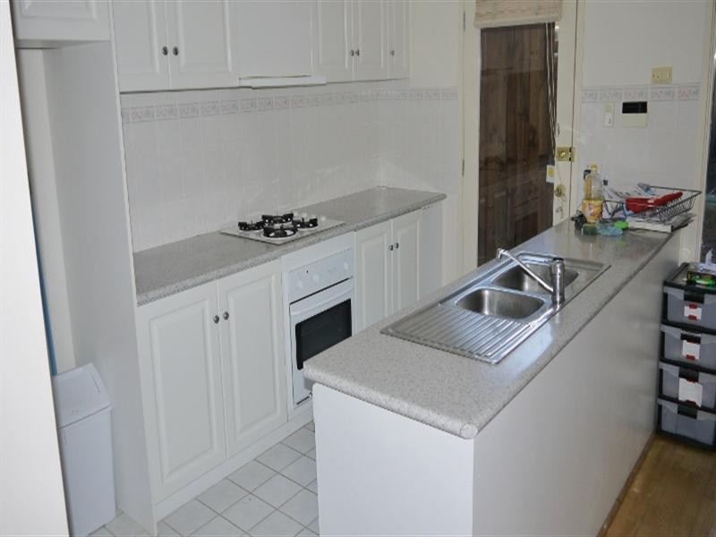 1/16 Graham Place, Box Hill VIC 3128