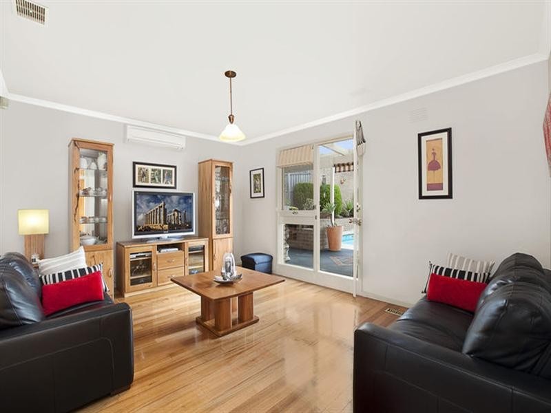 9 Benton Court, Doncaster VIC 3108