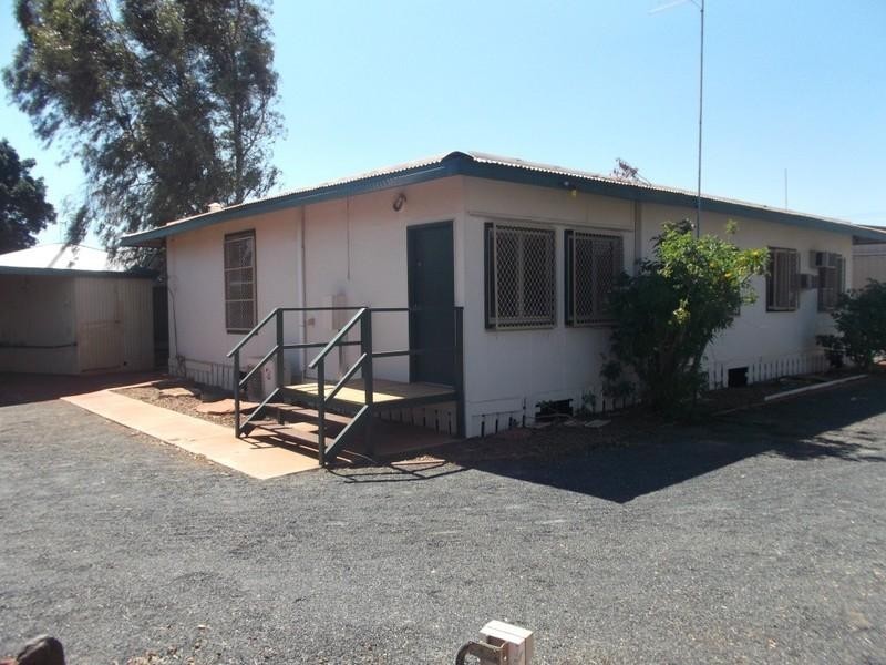 2 Pedlar Street, South Hedland WA 6722