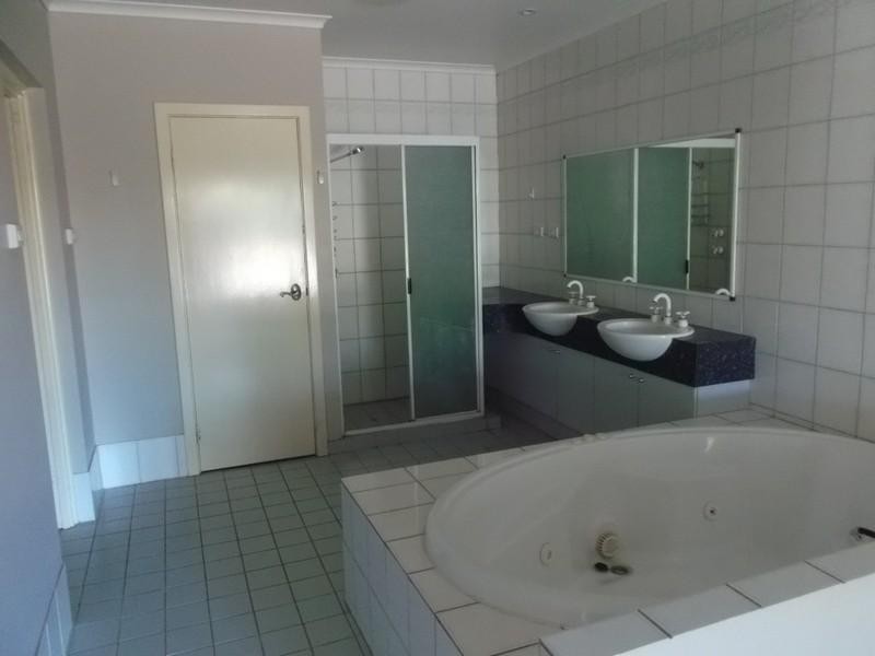 18 Etrema Loop, South Hedland WA 6722