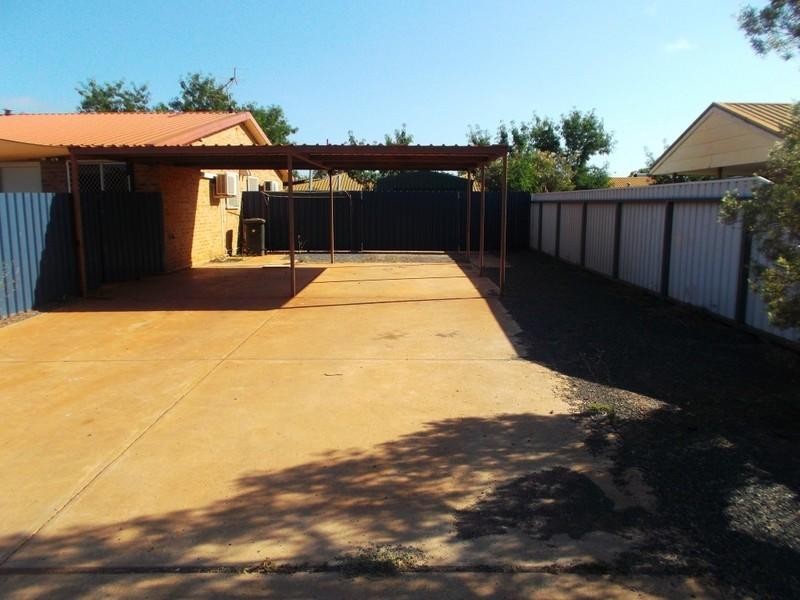 21D Boogalla Crescent, South Hedland WA 6722