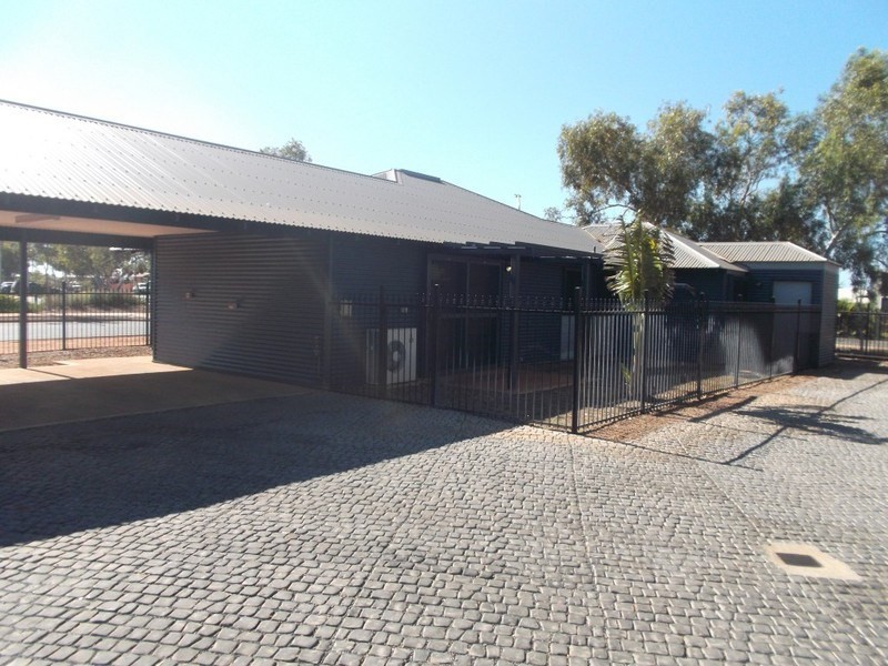 1/2 Phalarope Way, South Hedland WA 6722