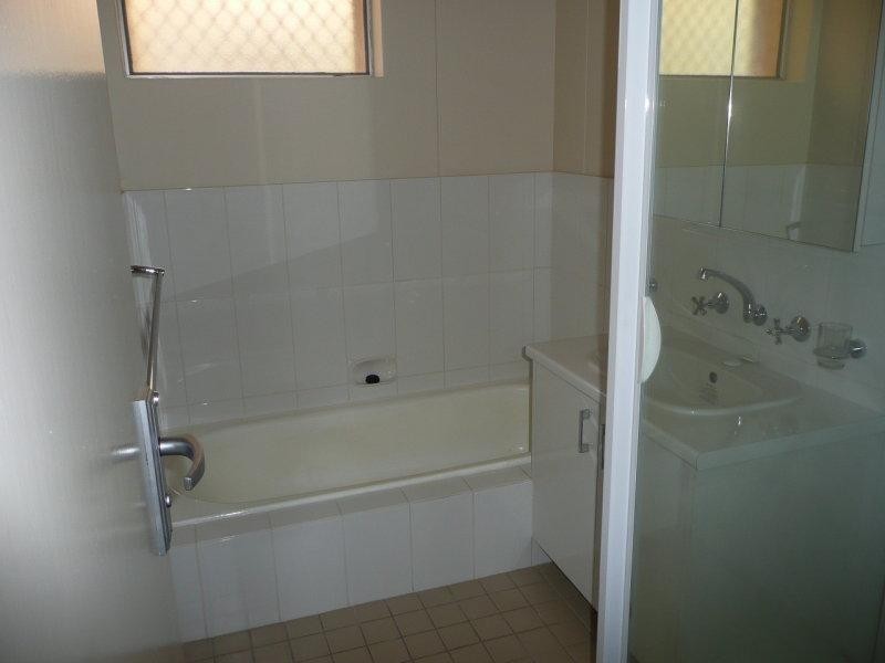 Unit 302 Lawson Apartments, 15 – 21 Welsh Street, South Hedland WA 6722