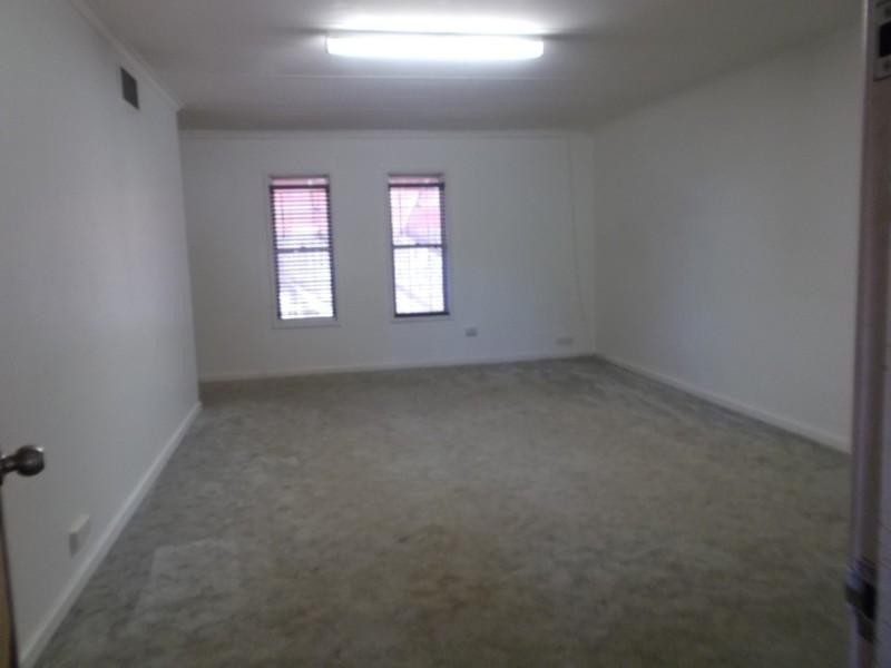 4 Peter Way, South Hedland WA 6722