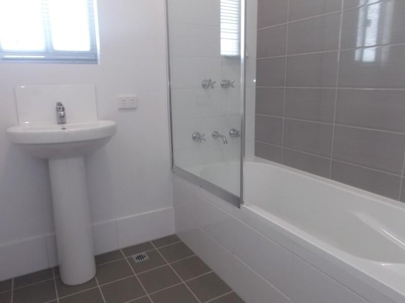 2/14 Banksia Street, South Hedland WA 6722