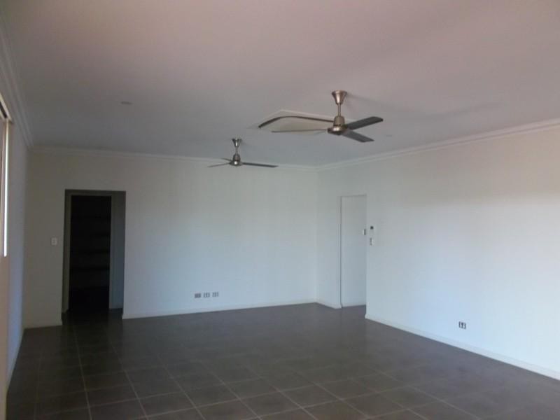 16 Nix Avenue, South Hedland WA 6722