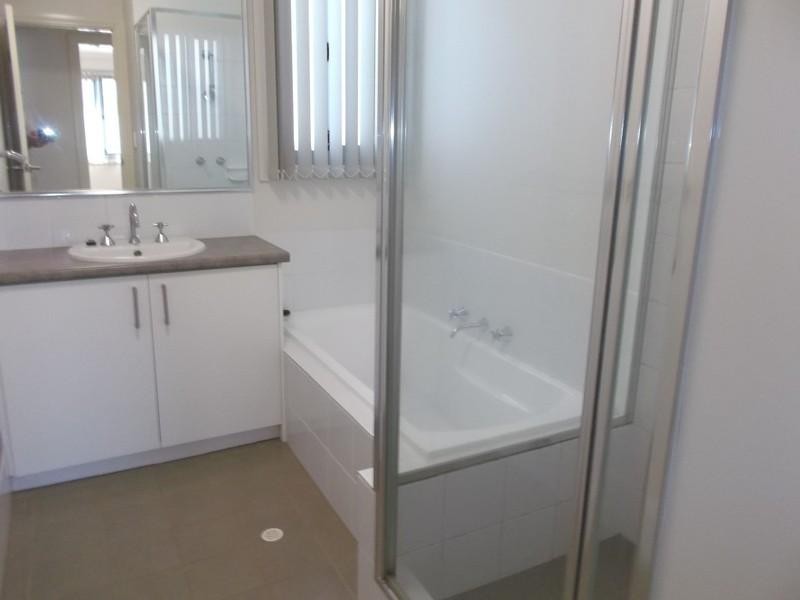 2/10 Weaver Place, South Hedland WA 6722