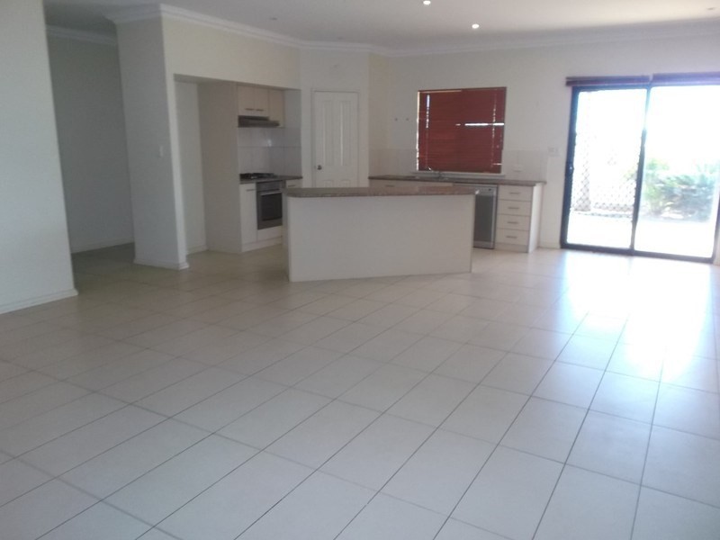 31 Minderoo Avenue, South Hedland WA 6722