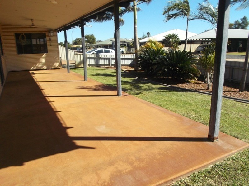 31 Minderoo Avenue, South Hedland WA 6722