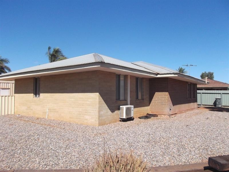 5 Huxtable Crescent, South Hedland WA 6722