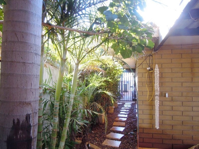 4 Dulverton Terrace, South Hedland WA 6722