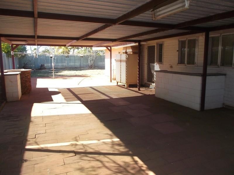 39 Acacia Way, South Hedland WA 6722