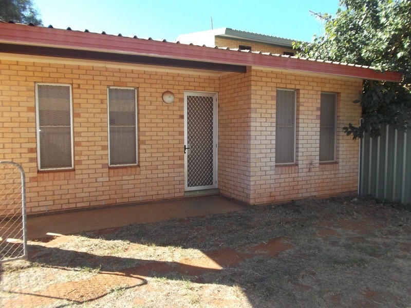 2 Chintabell Way, South Hedland WA 6722