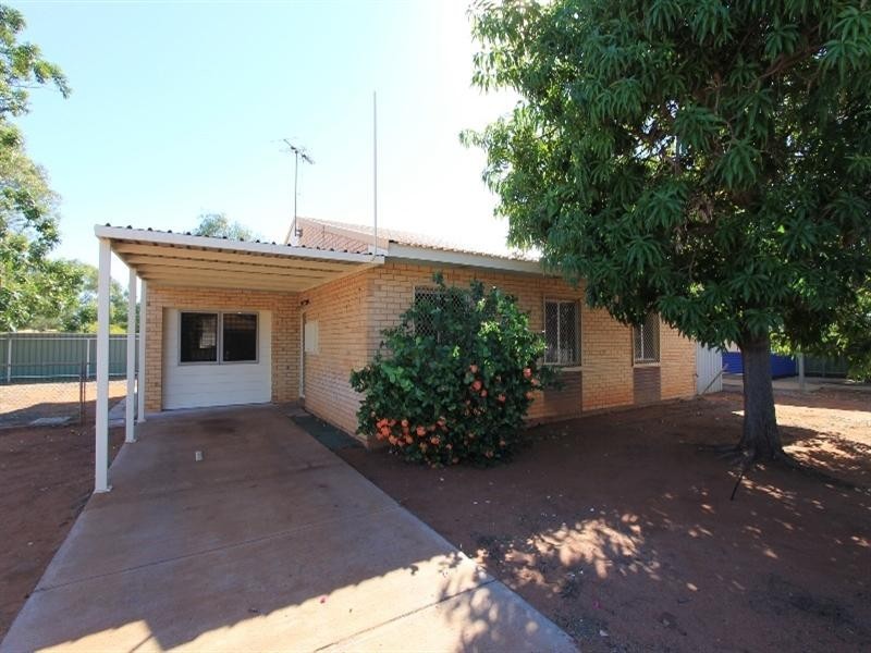 2 Wambiri Street, South Hedland WA 6722