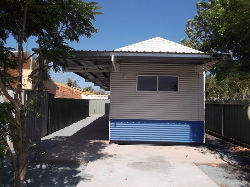 2A Wambiri Street, South Hedland WA 6722