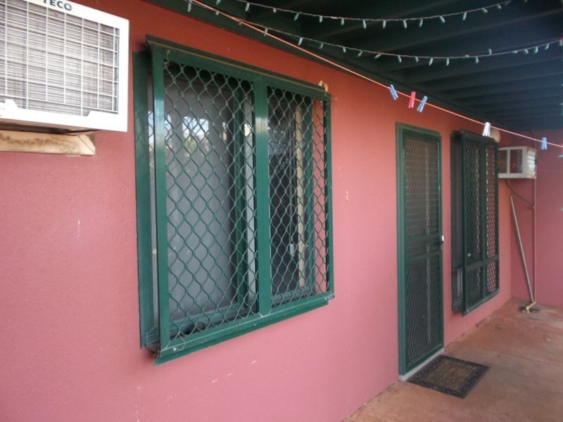 1/2 Scadden Road, South Hedland WA 6722