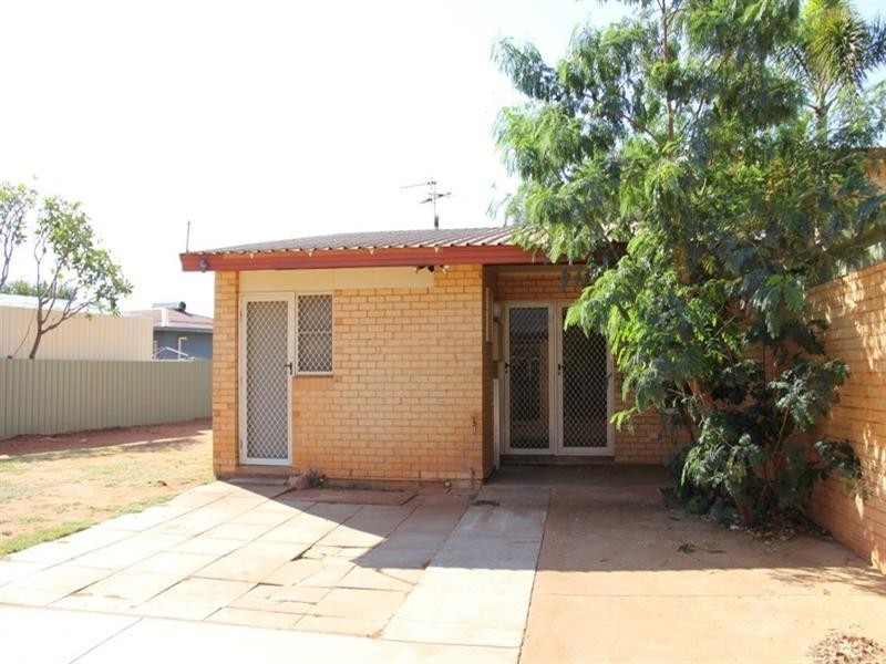1 Sturt Place, South Hedland WA 6722