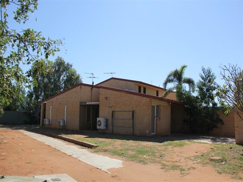 1 Sturt Place, South Hedland WA 6722