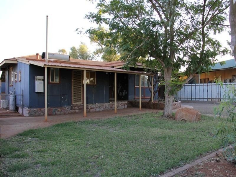 10 Hawkins Street, South Hedland WA 6722