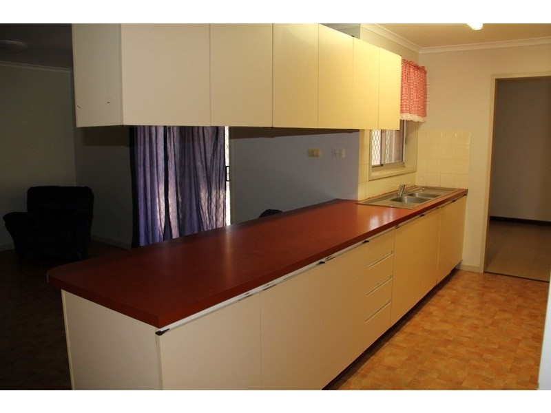 5 Egret Close, South Hedland WA 6722