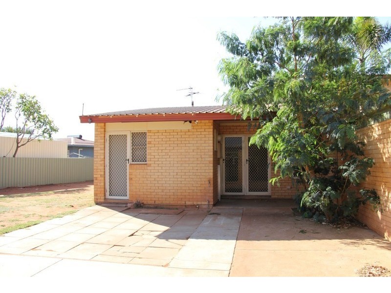 1 Sturt Place, South Hedland WA 6722