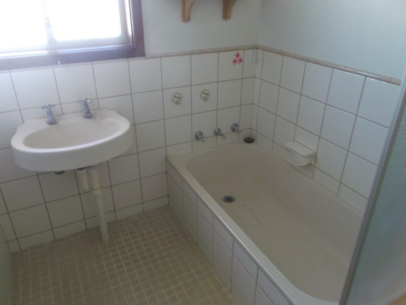 17 Spoonbill Crescent, South Hedland WA 6722