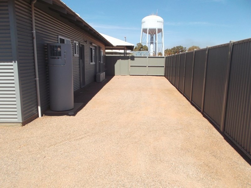 5 Trevally Road, South Hedland WA 6722